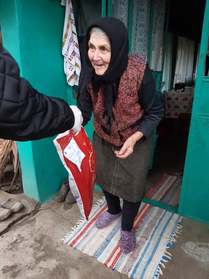 Campania Alături de vârstnici