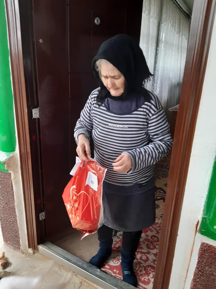 Campania Alături de vârstnici