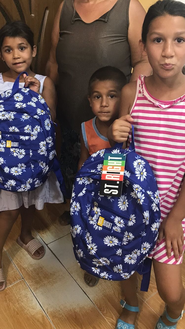 Campania Donează un ghiozdan