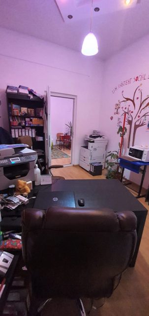 Birou Asistent social